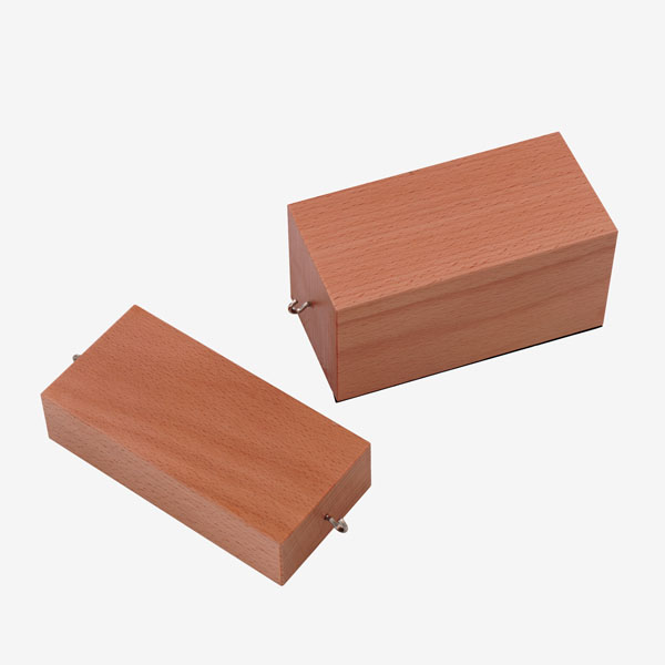Wooden blocks for friction experiments, pair