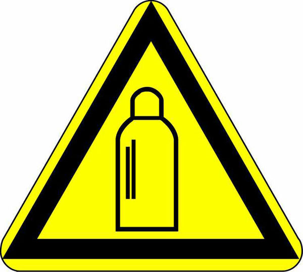 Warning sign "Gas tanks"