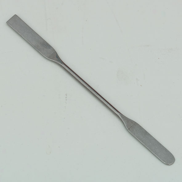 Spatula, double ended, 150 mm