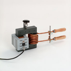 Model of a high-current transformer - Melting a nail