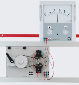 Stationary armature generator - Measurement via demo multimeter