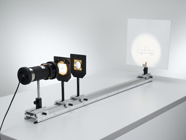 Determining the focal point of a convex lens