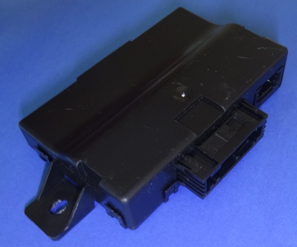 Wiring systems of automatic start stop systems