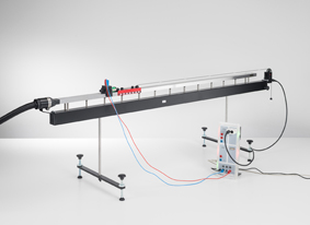 Path-time and velocity-time diagrams of straight motion - Recording and evaluating with CASSY