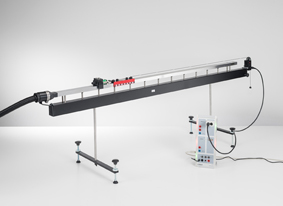 Uniformly accelerated motion with reversal of direction - Recording and evaluating with CASSY