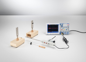 Acoustic beats - Displaying on the oscilloscope