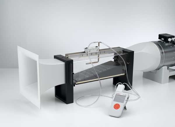 Verifying the Bernoulli equation - Measuring with a pressure sensor and CASSY