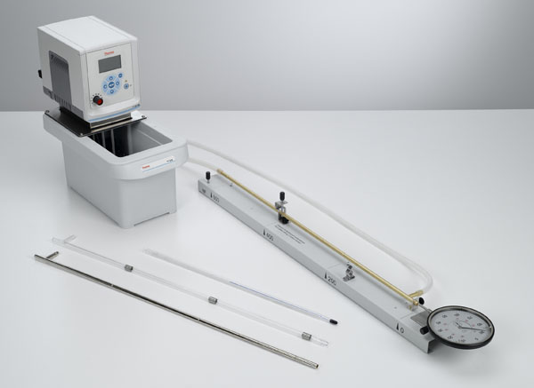 Measuring the linear expansion of solids as a function of temperature