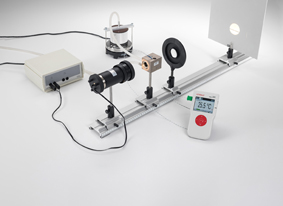 Observing a mixture of liquid and gas at the critical point