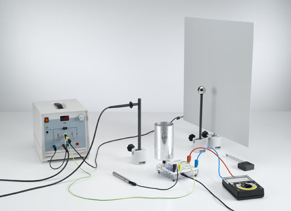 Determining the capacitance of a sphere in front of a metal plate