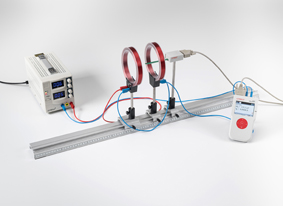 Measuring the magnetic field of a pair of coils in the Helmholtz configuration at small currents