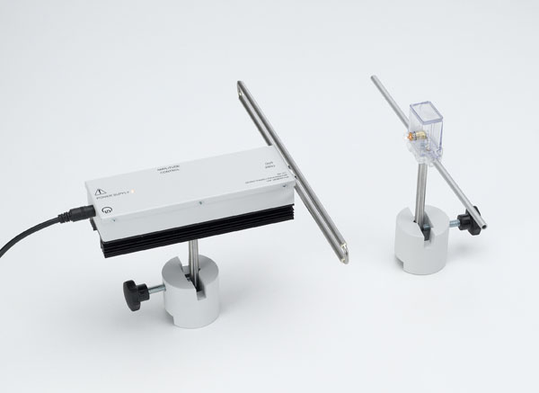 Radiation characteristic and polarization of decimeter waves