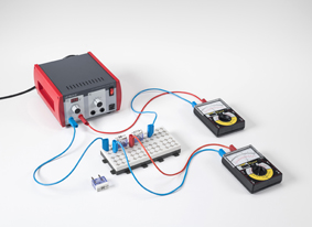 Recording the current-voltage characteristics of Zener diodes (Z-diodes)