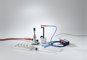 Recording emission spectra of a flame test