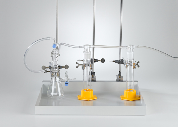 Production of gases with a Kipp's apparatus using stand material