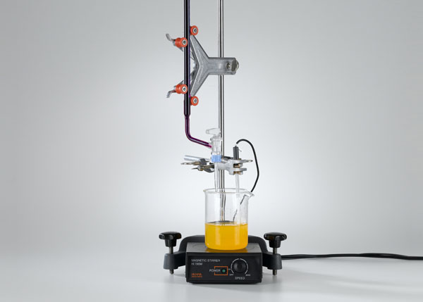 Manganometric determination of iron(II) ions