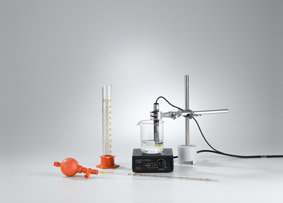 Determination of the reaction order of the reaction of malachite green with hydroxide ions