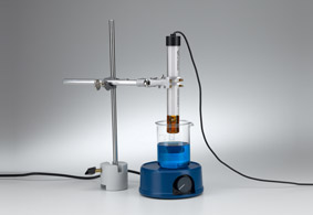 Reaction of malachite green with hydroxide ions